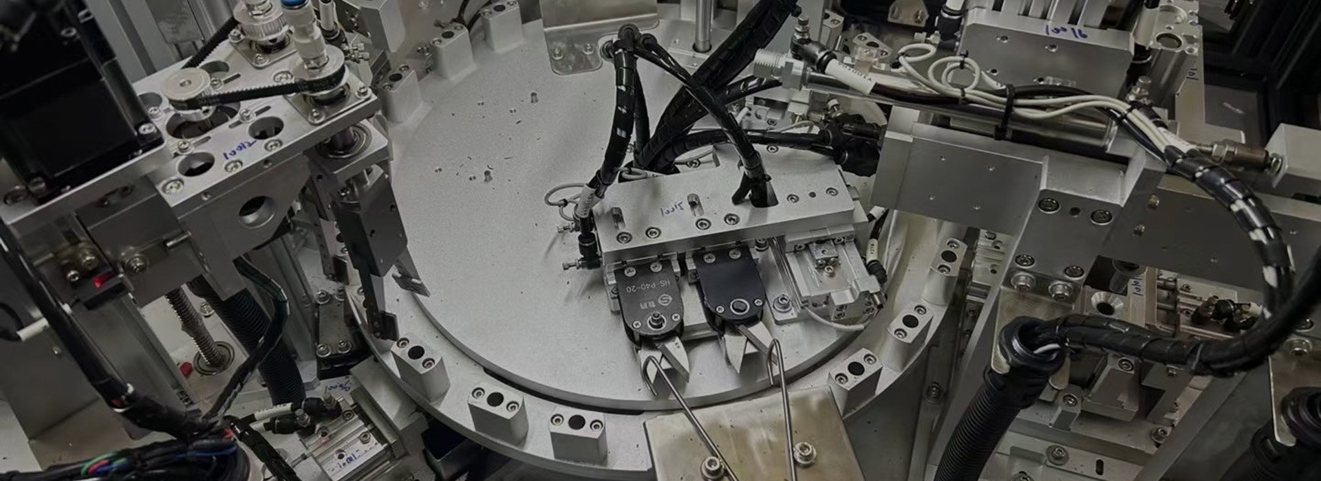Pre-Roll Machine