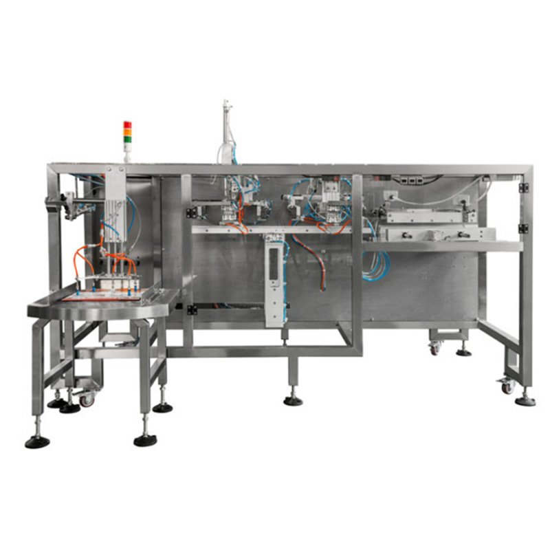 1 cannabis packaging machine Three-station bag feeder