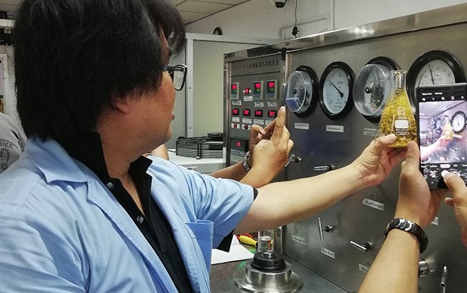 supercritical CO2 extraction equipment on site installation and training HiURTB