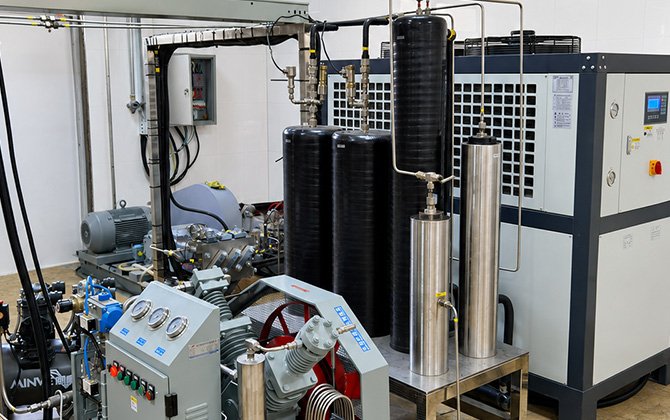 laboratory botanical extraction equipment Chiller HiURTB
