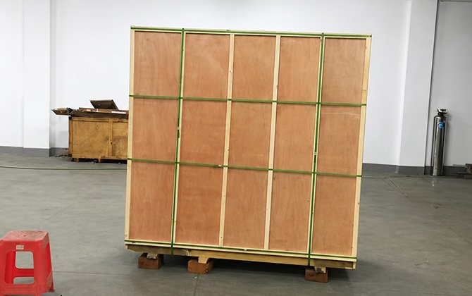 best co2 extraction machine wooden package