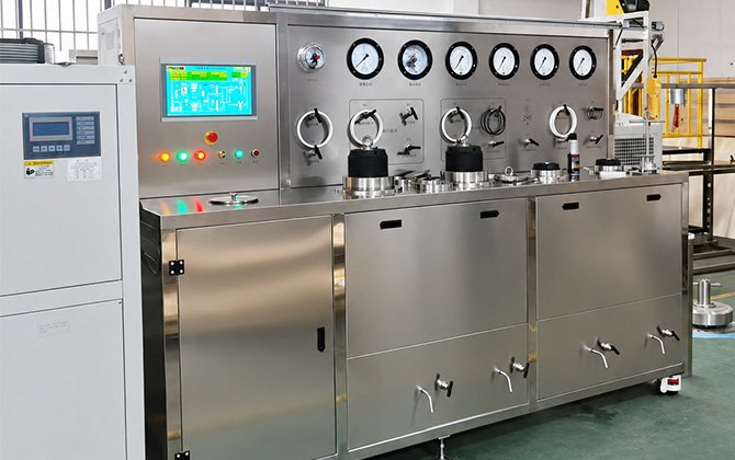 SFE CO2 plant extraction equipment manufacturer