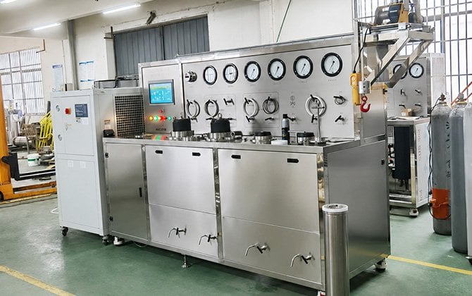 Supercritical CO2 Extraction Equipment Manufacturer